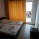 Lejlighedshotel Royal Palm 2*