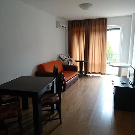 Apartahotel Royal Palm 2*