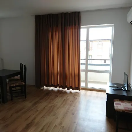 Apartahotel Royal Palm Sveti Vlas